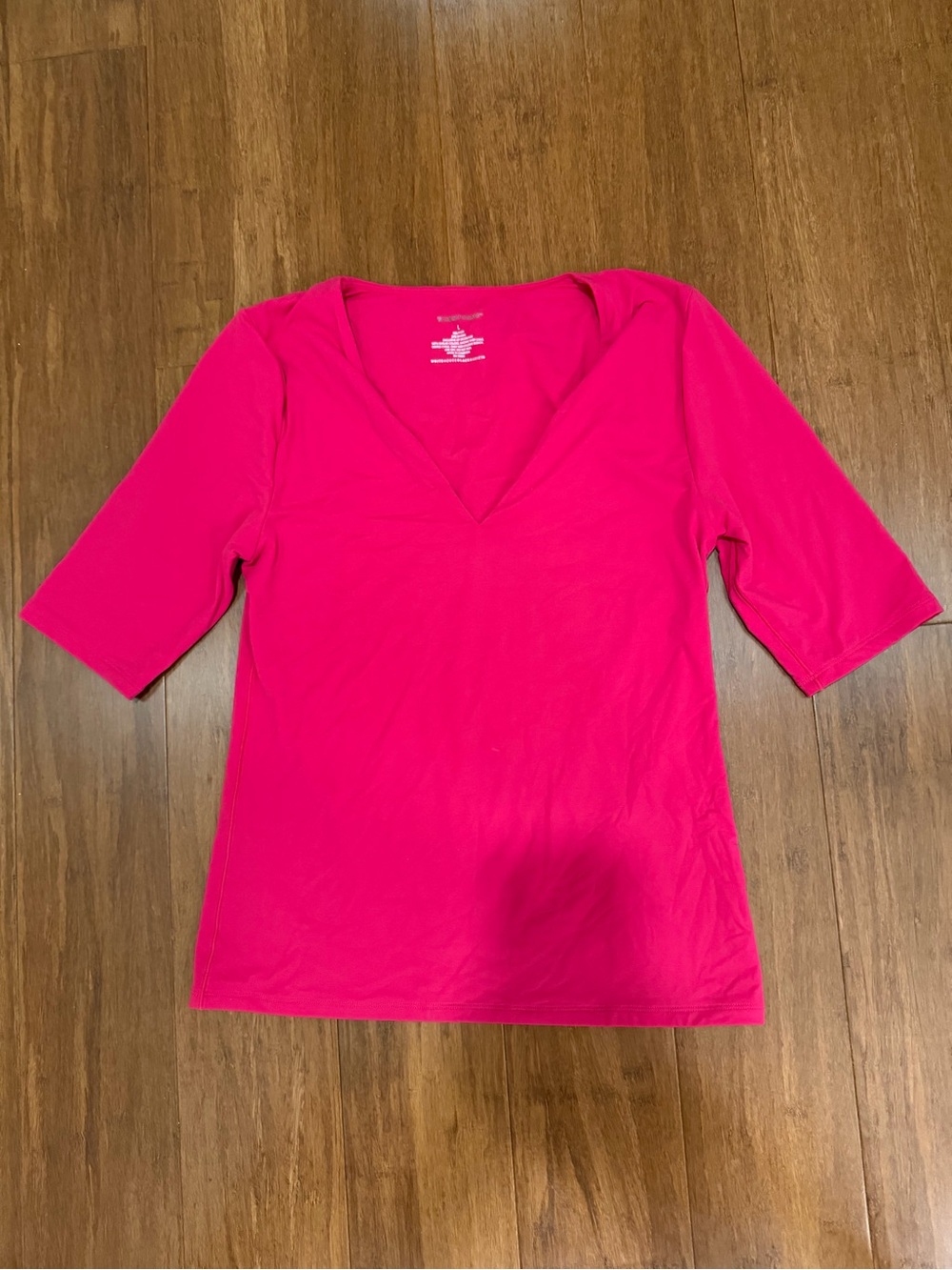 White House Black Market Hot Pink V-Neck Short Sleeve Top